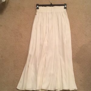 White pleated skirt